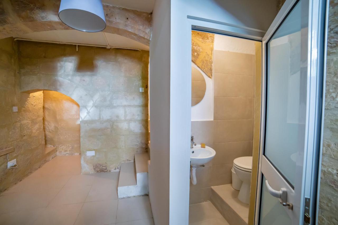 Carmelita Maisonette Валлетта Екстер'єр фото