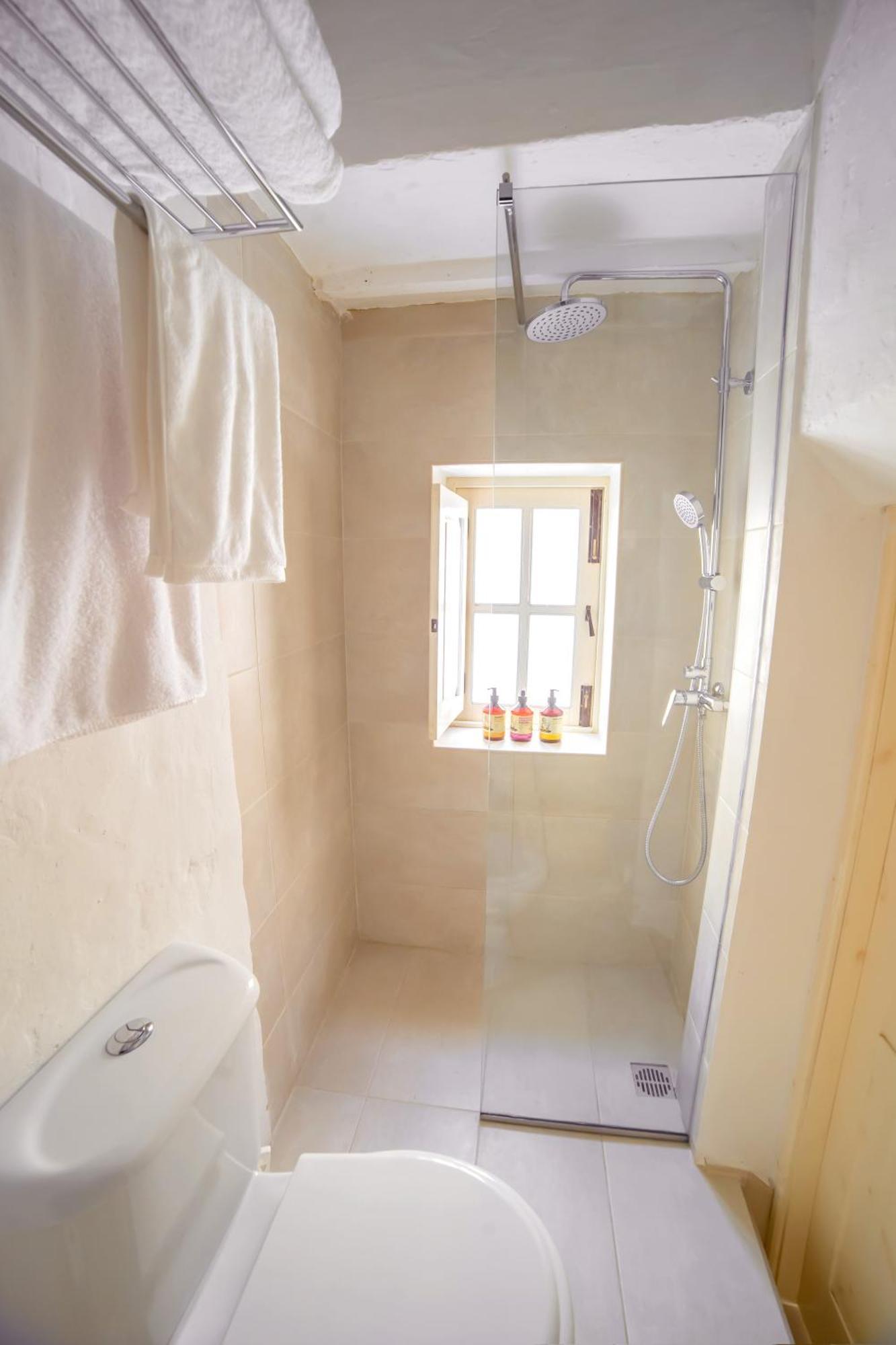Carmelita Maisonette Валлетта Екстер'єр фото