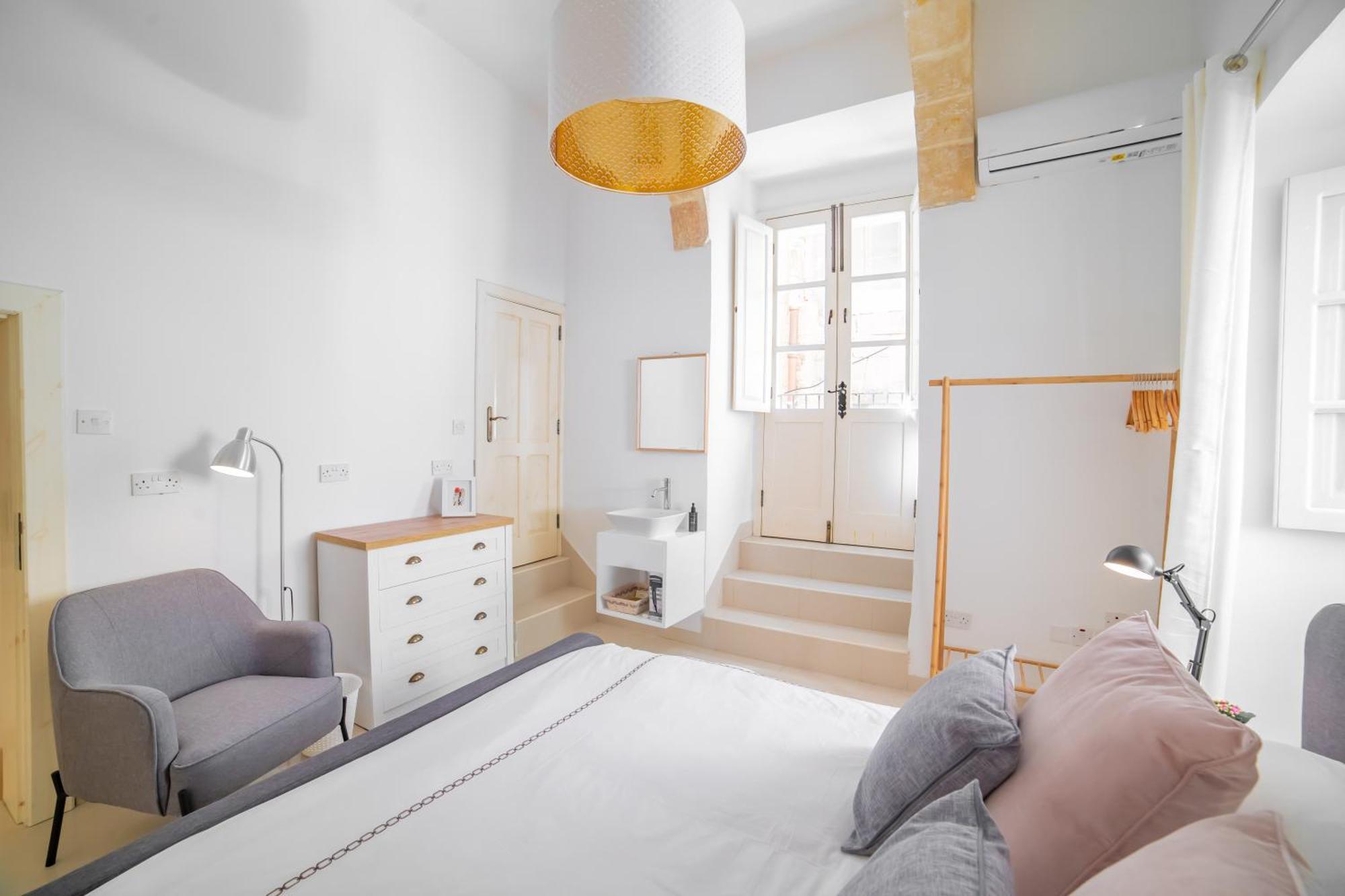 Carmelita Maisonette Валлетта Екстер'єр фото
